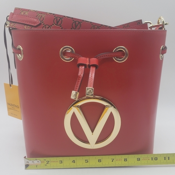 558- Valentino By Mario Valentino Karl Forever Red Made In Italy NWT - Picture 10 of 13